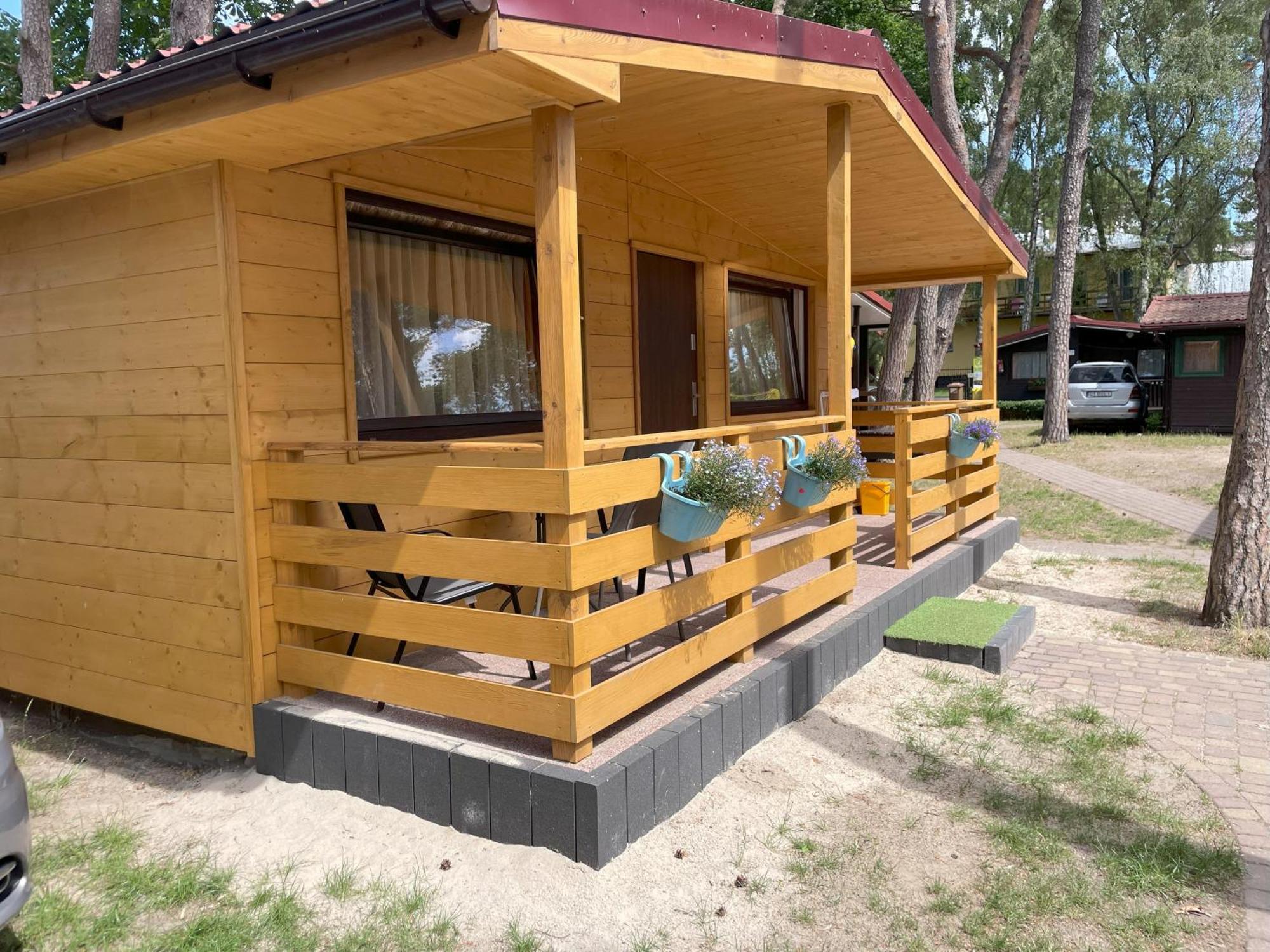 Villa Osrodek Polaris à Dziwnówek Extérieur photo